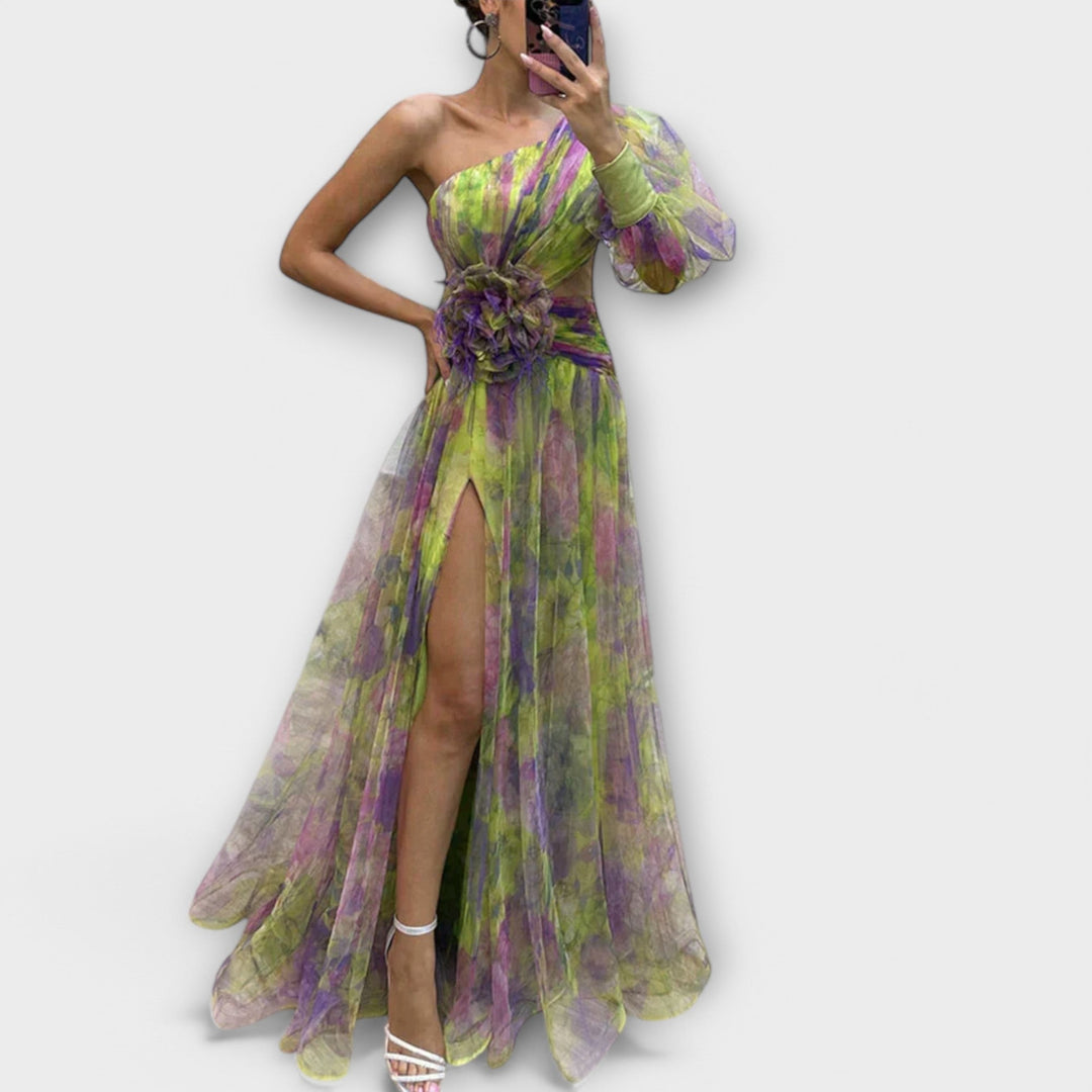 Elegantes Abendkleid mit einem Schulterträger und taillierendem Schnitt