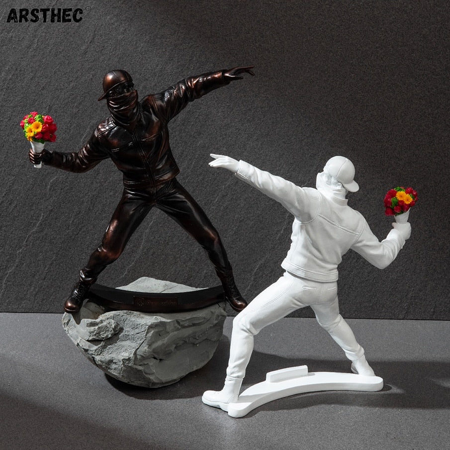 Maskierte Blumenwerfer-Skulptur - Arsthec®