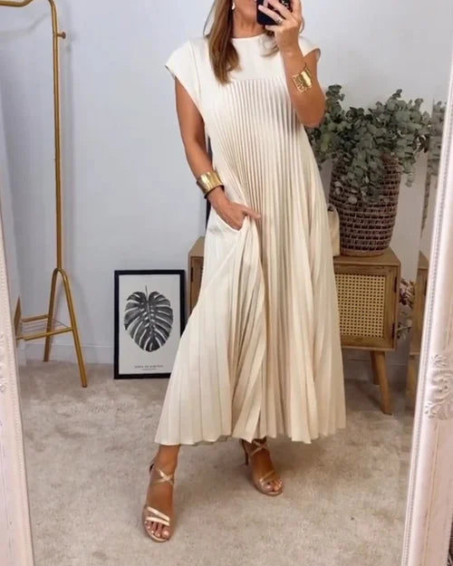 Alissa - Einfaches einfarbiges Plisseekleid