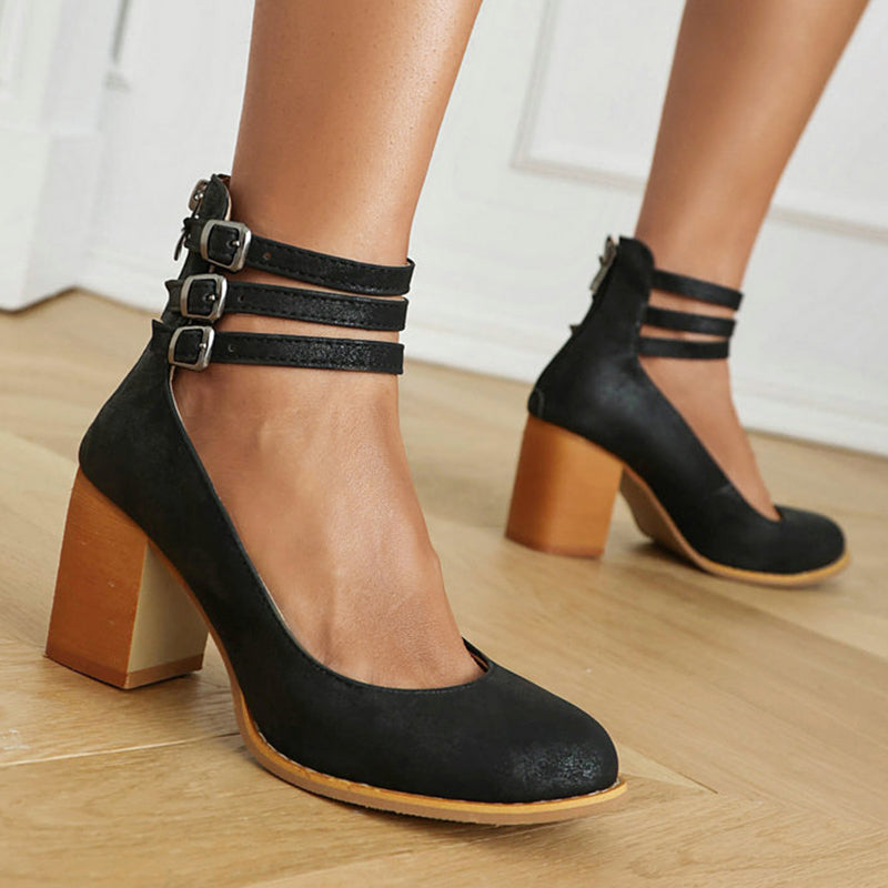 Casilda | Glatte Sandalen mit Knöchelriemen und dickem Absatz