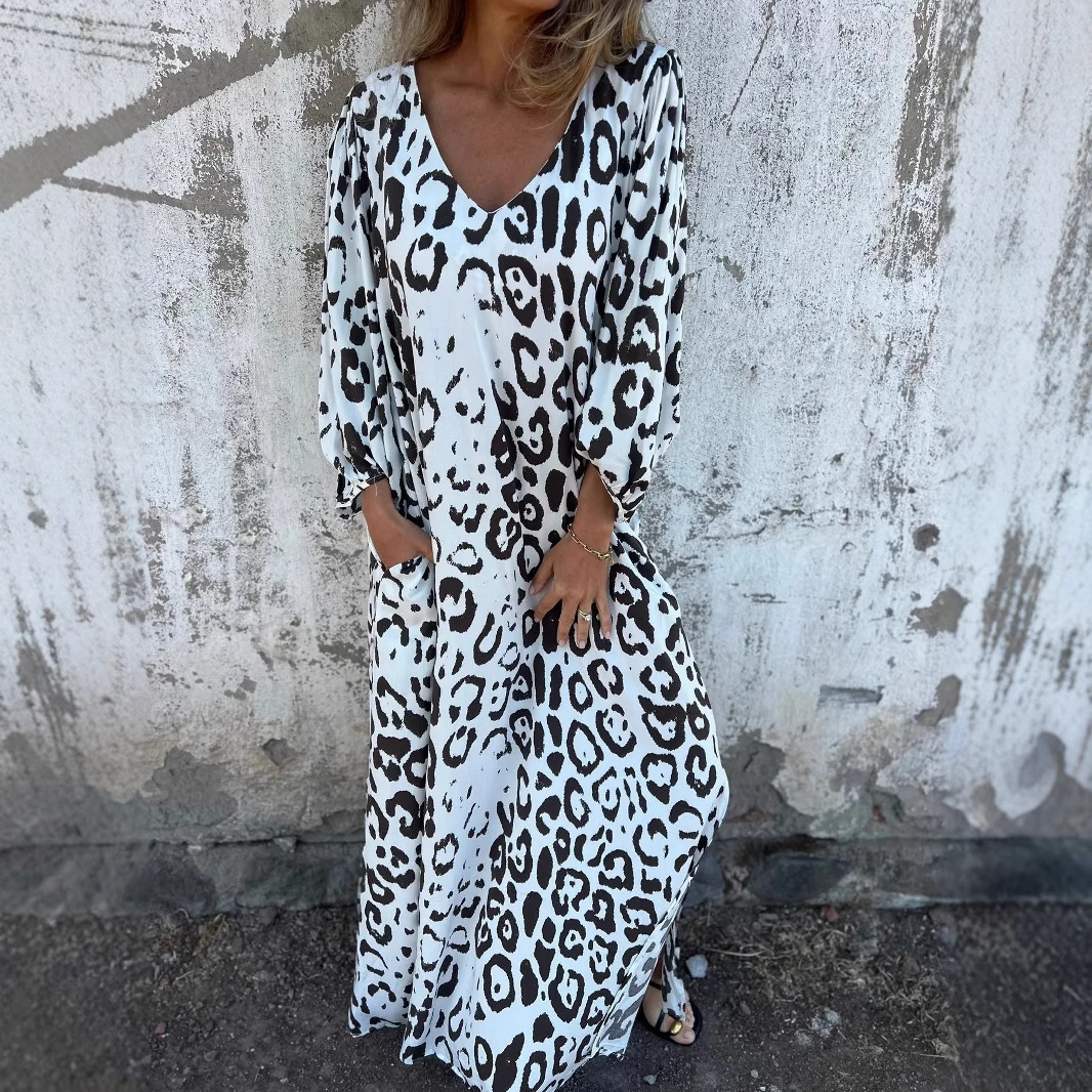 Denise | Kleid mit Leopardenmuster