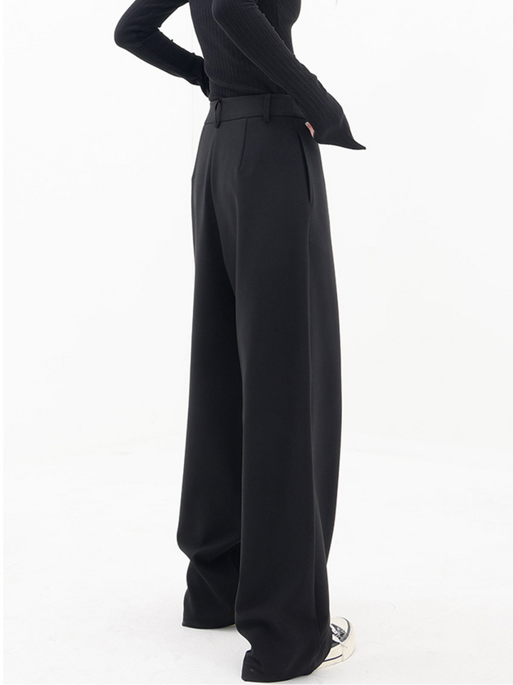 YULI – VÊTEMENTS CONFORTABLES AU STYLE MODERNE