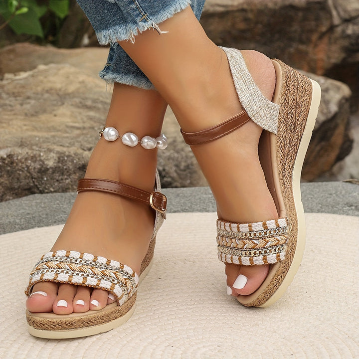 Amara™ Boho Woven Wedge Sandalen