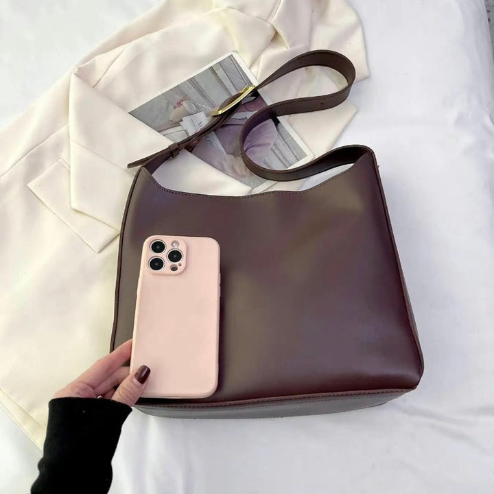 Lena - Trendige Schultertasche