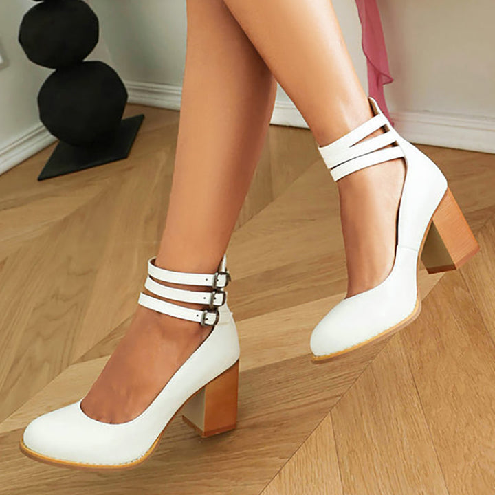 Casilda | Glatte Sandalen mit Knöchelriemen und dickem Absatz