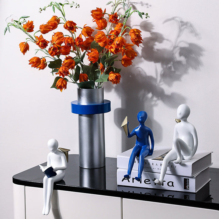 Abstrakte Bücherregal-Statue