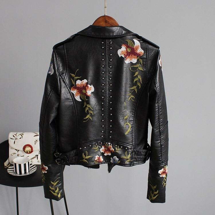 Ella | Stilvolle Bestickte Lederjacke