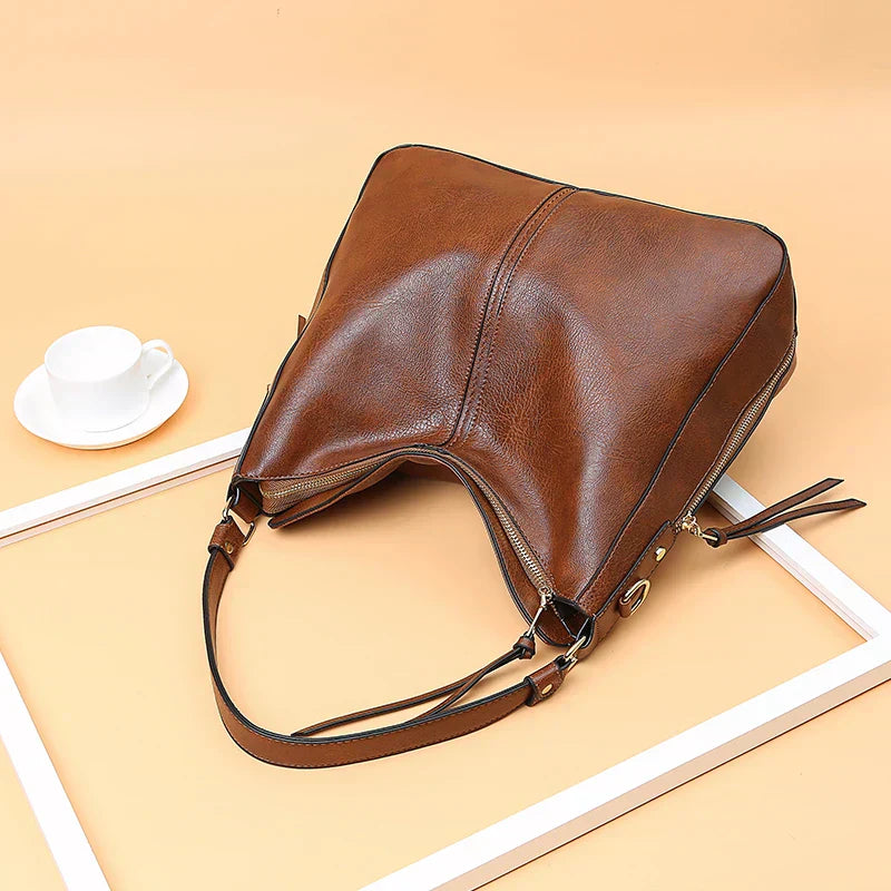 Romy - Leder Schultertasche