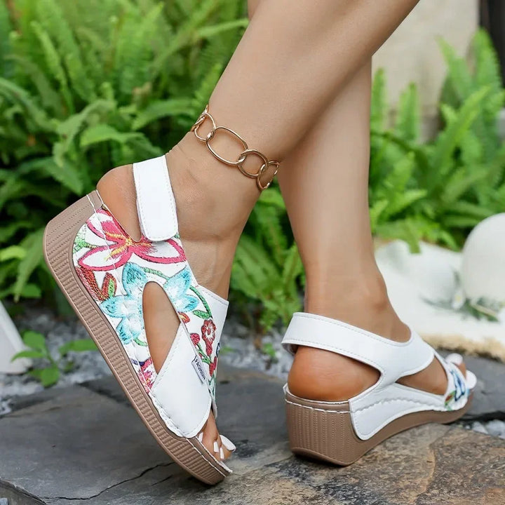 Sandales à imprimé léopard tendance pour femmes