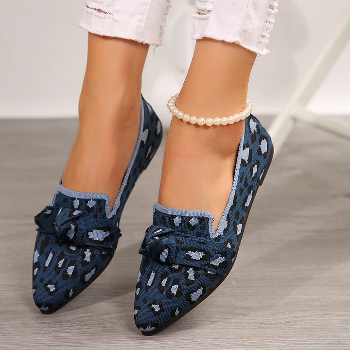 FIONA| Flache Slip-On-Schuhe mit Leopardenmuster und Schleife