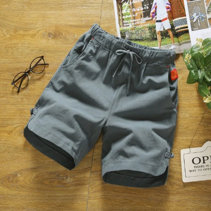 Leichte Sommer-Herren-Shorts aus Leinen