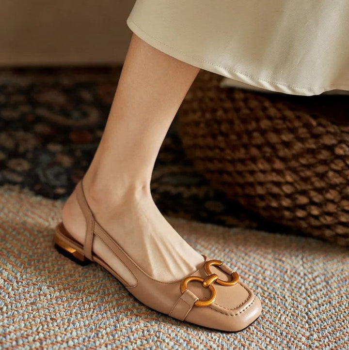 Bequeme und stabile orthopädische Sandalen