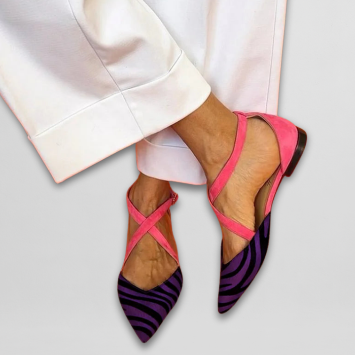 DOROT | Stylische Zebra-Print Flachsohlen-Sandale