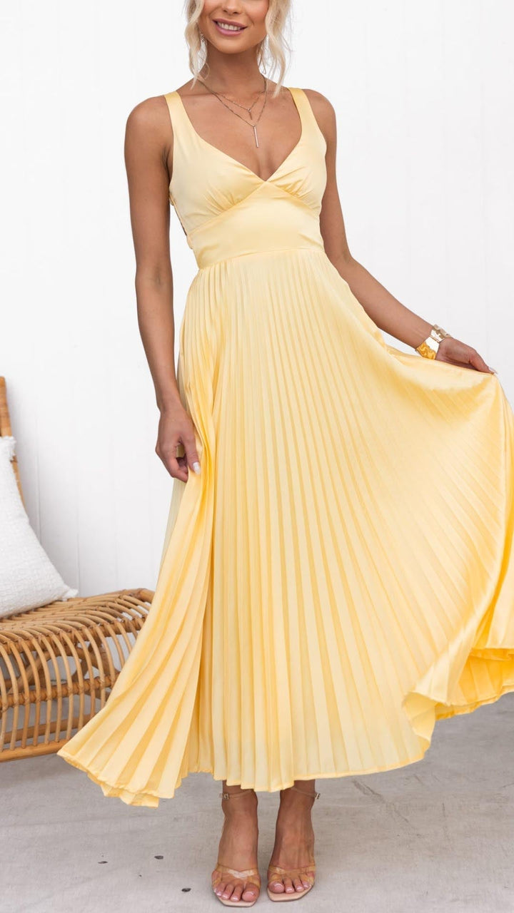 Anette - Robe jaune plissée à col en V