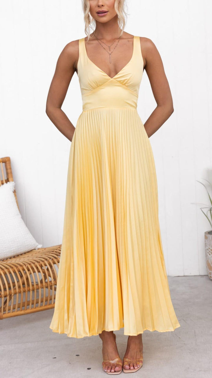 Anette - Robe jaune plissée à col en V