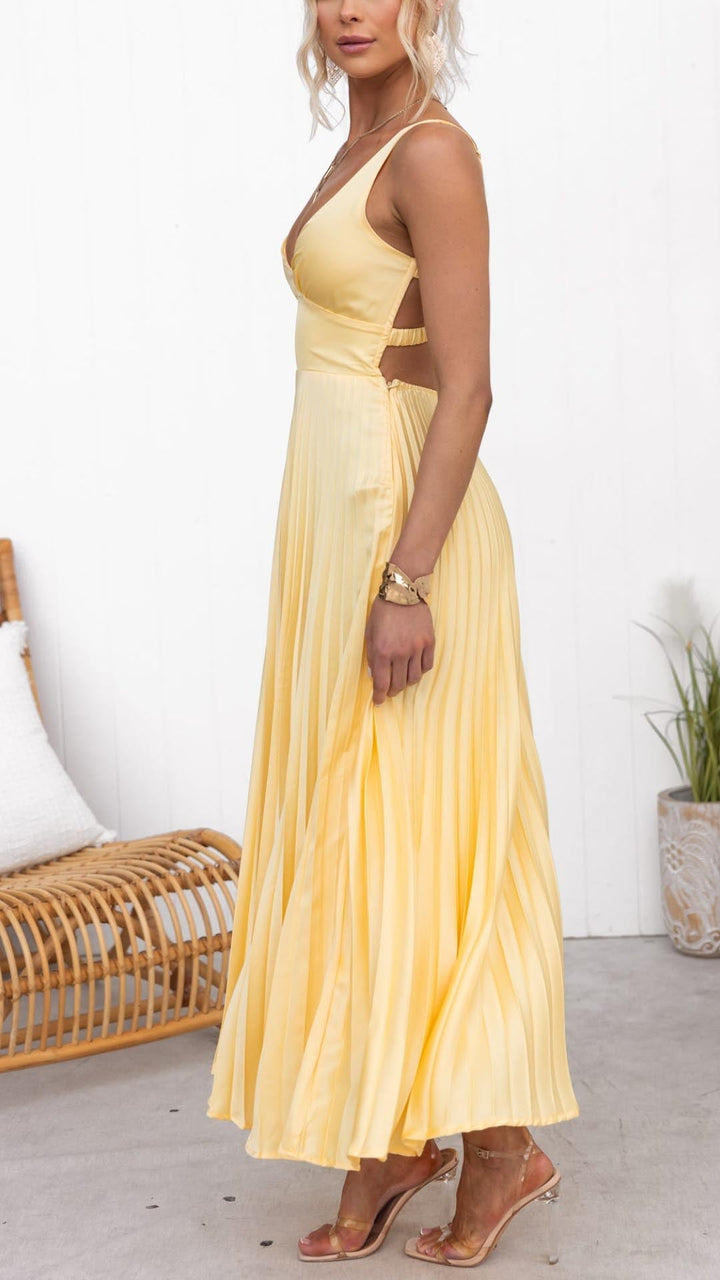 Anette - Robe jaune plissée à col en V