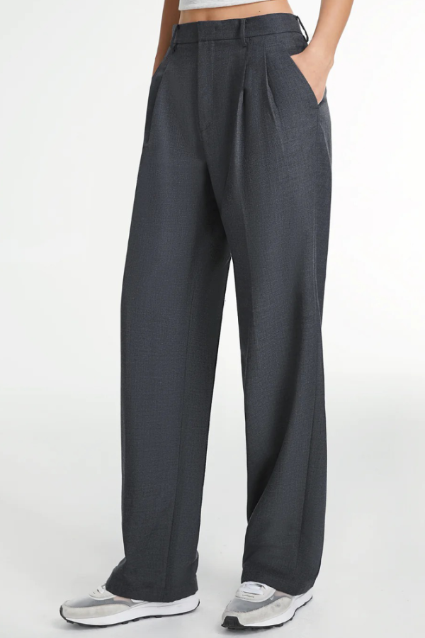 AERELLE – DES PANTALONS DE COUTURE CONFORTABLES POUR TOUS 
