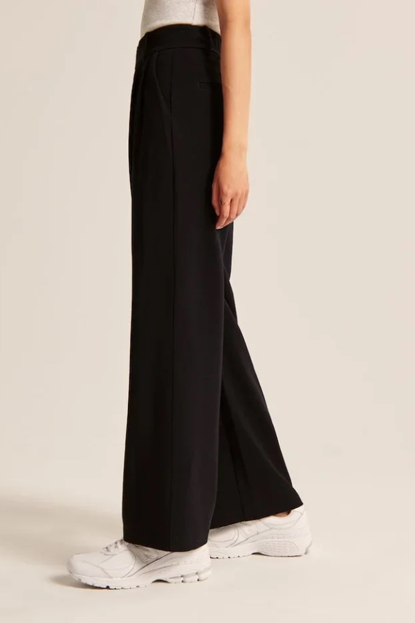 AERELLE – DES PANTALONS DE COUTURE CONFORTABLES POUR TOUS 