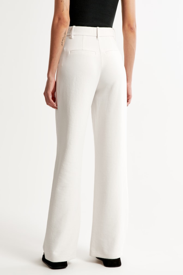 AERELLE – DES PANTALONS DE COUTURE CONFORTABLES POUR TOUS 