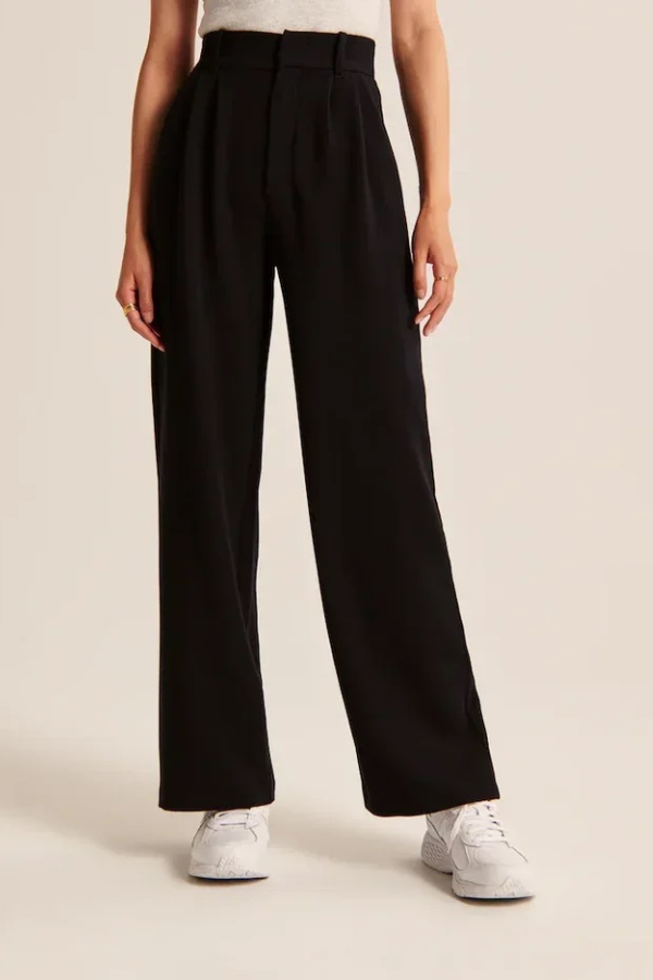 AERELLE – DES PANTALONS DE COUTURE CONFORTABLES POUR TOUS 