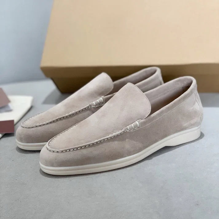 Schicke Wildleder Slipper