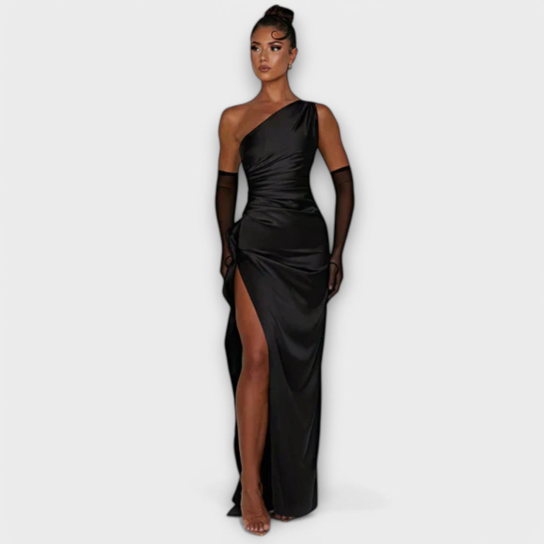Asymmetrisches Maxikleid mit Drapierung an einem Arm