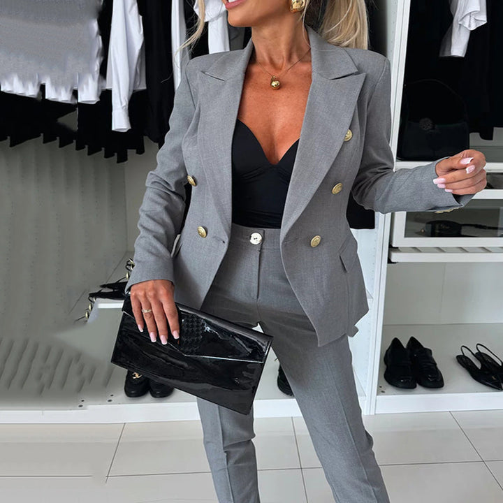 MELANIE – ELEGANTER DOPPELREIHER STIL