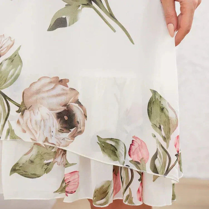 Erika - Blumenkleid mit Rundhalsausschnitt