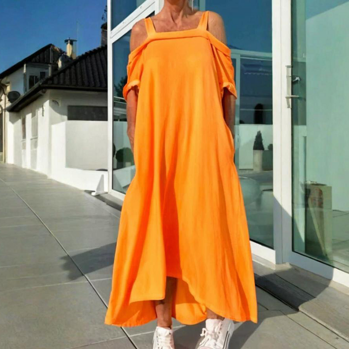 Dayana - lockeres Kleid mit seitlich offenen Schultern