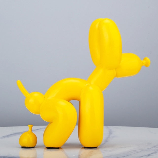 Ballonhund, der Statue macht