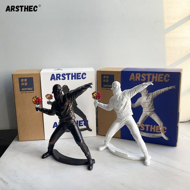 Maskierte Blumenwerfer-Skulptur - Arsthec®
